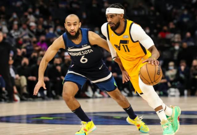 开云体育APP下载-狼队近期交易连续吃亏 得到康利能否打出翻身仗？