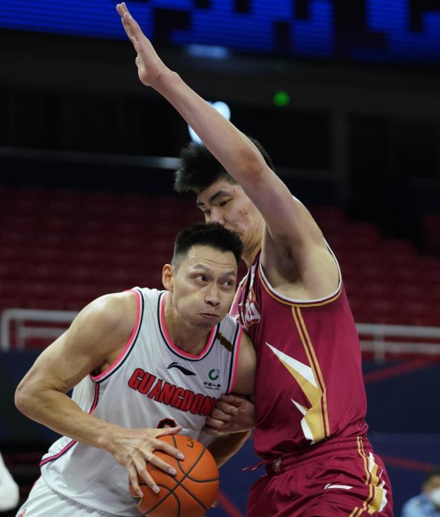 1649501291234068619.jpg 晋级战易建联似梦回当年 老兵不死只是逐渐凋零