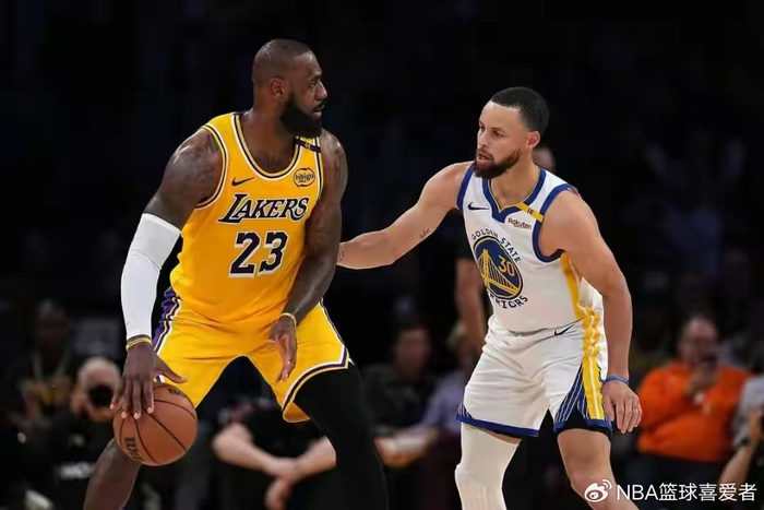 开云体育下载-美媒重排现役50大球星：詹姆斯跌出前20，杜库无缘前十，字母第六|詹姆斯·哈登|谢伊·吉尔杰斯-亚历山大|扬尼斯-阿德托昆博|尼古拉-约基奇|多诺万-米切尔_新浪体育_新浪新闻