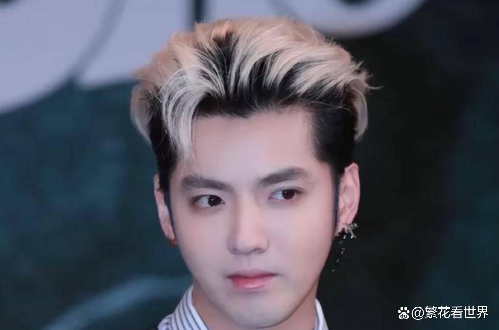 开云体育入口-亲手送吴亦凡入狱5年后，都美竹迎噩耗，法院出手或使其饭碗不保